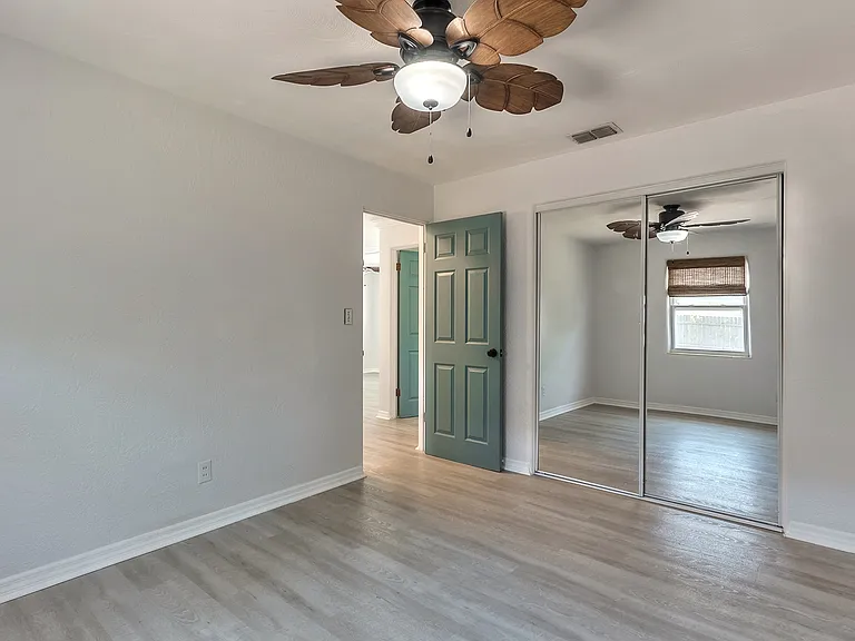 108 Magnolia Ave — Photo 11