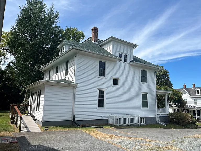 31257 Front St — Photo 4