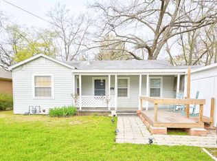 617 N Virginia St, Terrell, TX 75160
