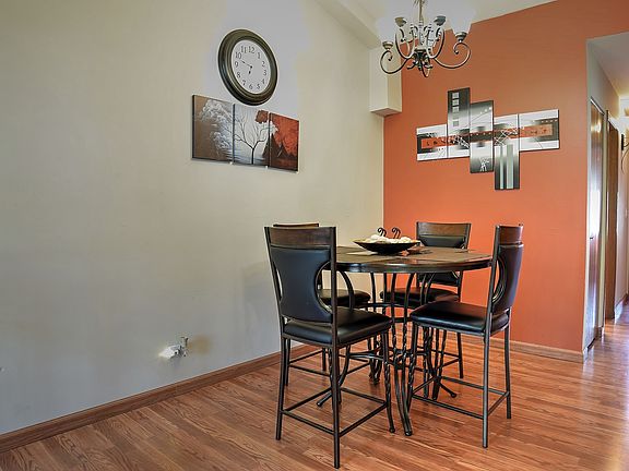 5th image of 352 Windsong Ct #352