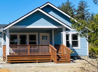 882 Vagabond Ave, Ocean Shores, WA