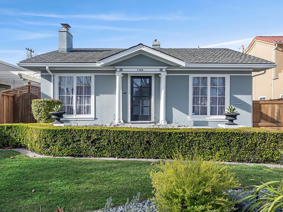 1st image of 1165 Mariposa Ave