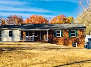 3806 Robert Ridings Rd, Shelby, NC 28152