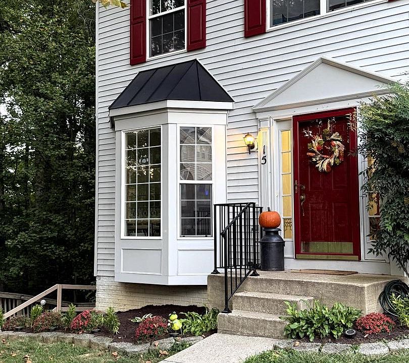 1st image of 15 Augustine Ct