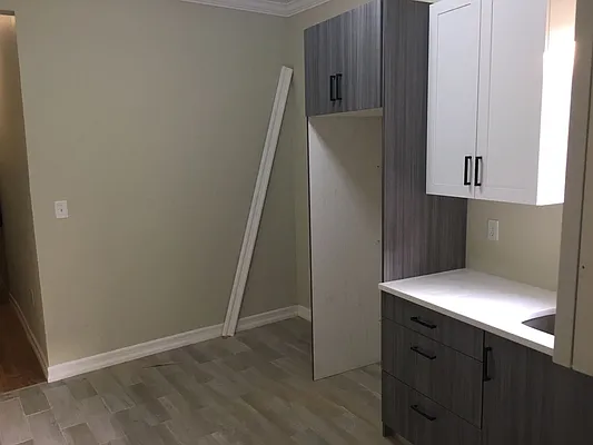 Rented by Premier Metro Realty Corp | media 40