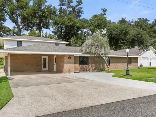 72 River Park Dr, Hahnville, LA 70057