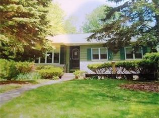3454 Sulin Ct, Yorktown Heights, NY 10598