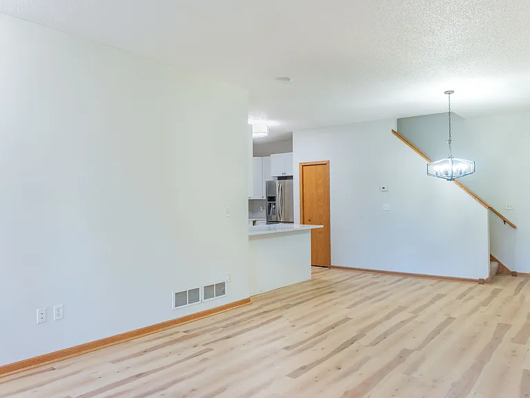 112X Crystal Pl W — Photo 22