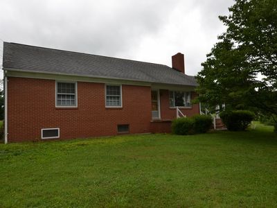 915 Fodderstack Rd, Flint Hill, VA, 22627