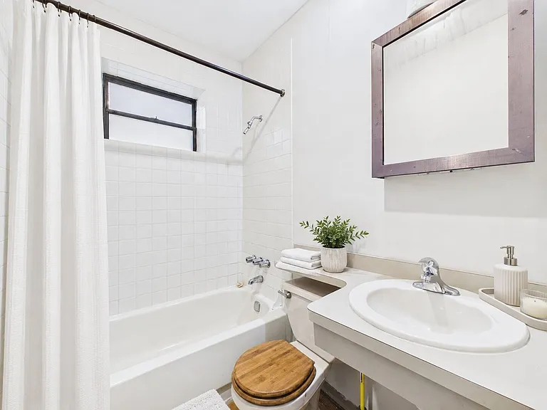 524 N 19th Street — Photo 10