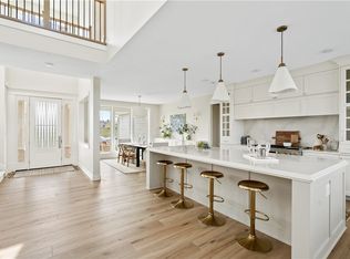 4723 Centennial Blvd, Urbandale, IA 50323