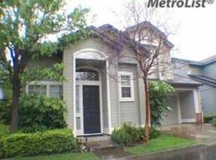 9554 Dominion Wood Ln, Elk Grove, CA 95758
