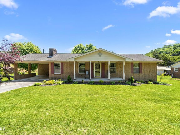 2nd image of 140 Lena Dr