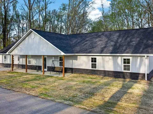 2056 Joy Dr, Sullivan, IN 47882