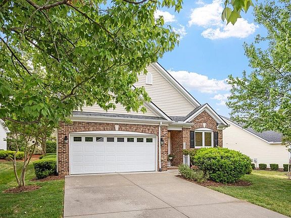 2nd image of 3005 Heritage Pines Dr