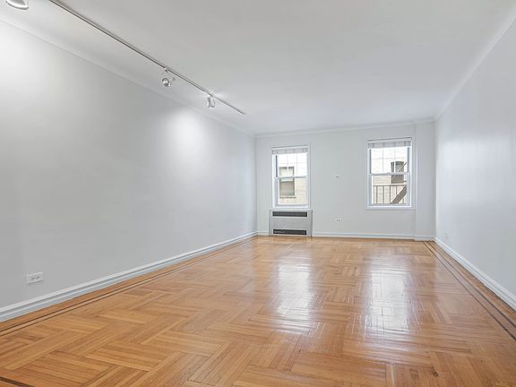 2nd image of 601 E 19th St APT 2H