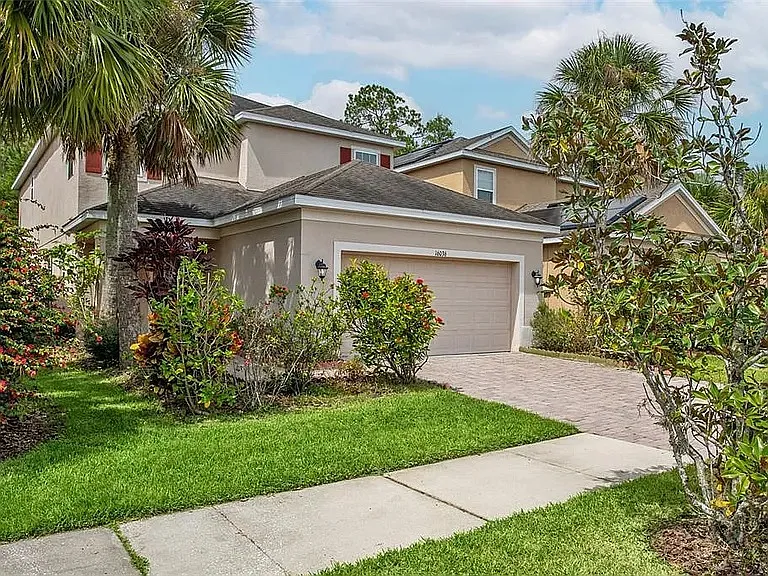 16036 Bella Woods Dr — Photo 3
