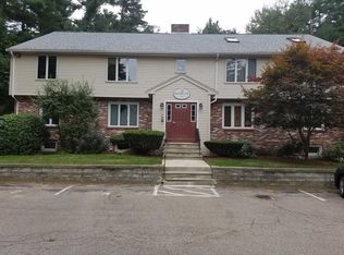 32 Hilltop Ln APT 1, South Easton, MA 02375