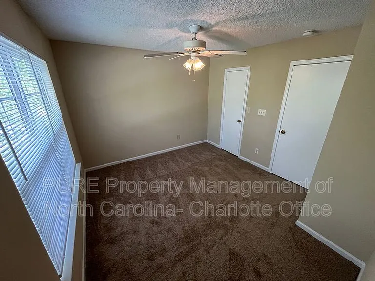 10636 Greatford Ct — Photo 14