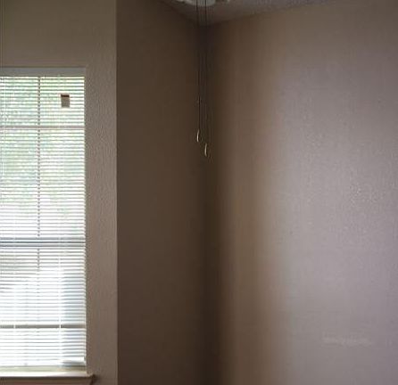 3rd image of 12387 Paseo Nuevo Dr
