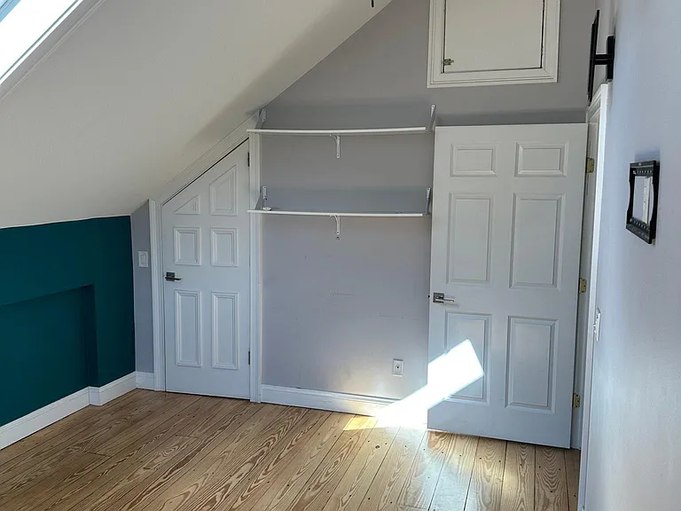 28 Pond Meadow Rd #RIGHT — Photo 8