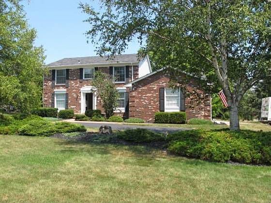 1st image of 45800 Beacon Hill Cir