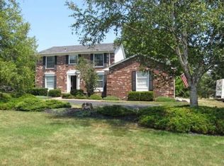 45800 Beacon Hill Cir, Plymouth, MI 48170