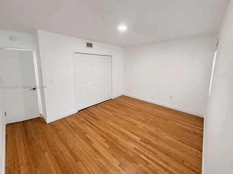1561 West Ave #2 — Photo 18