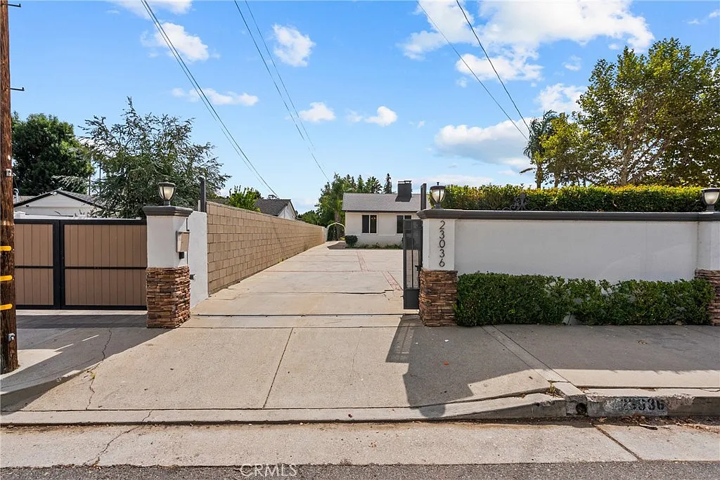 4 bed, 3000 sqft, $7,500 — Photo 4