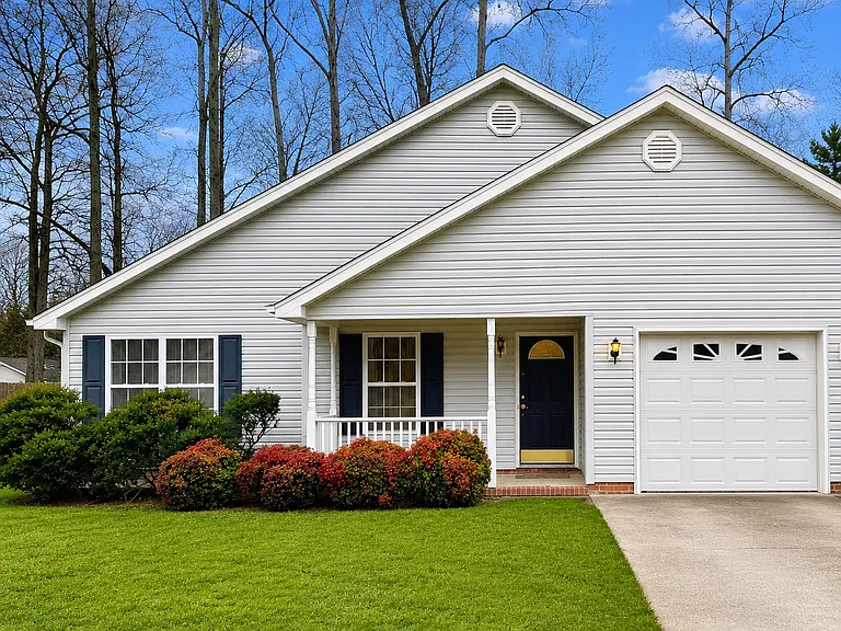 8 Sweetland Ct — Photo 1