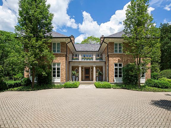 3rd image of 1020 Havenwood Ln