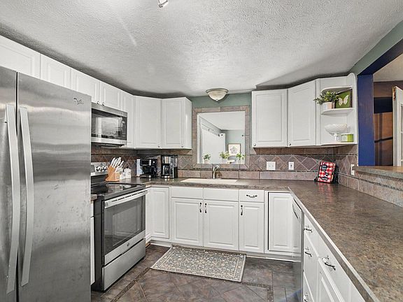 5th image of 310 N Union St