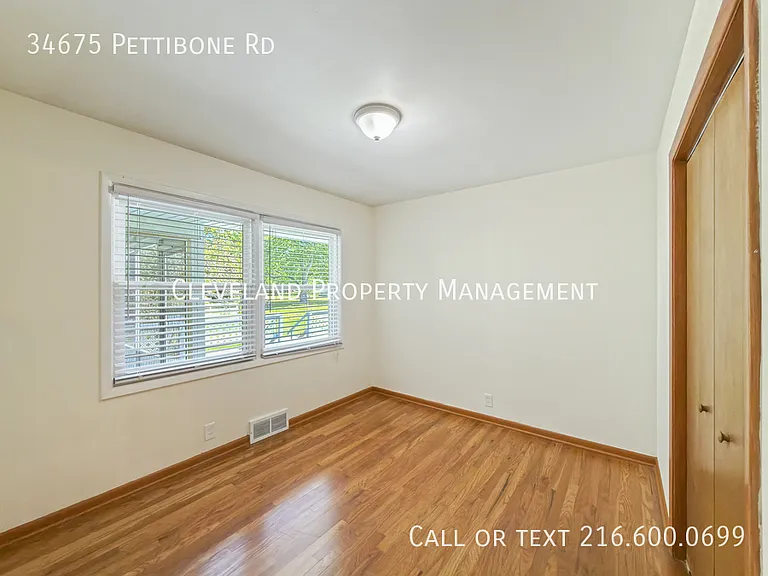34675 Pettibone Rd — Photo 13