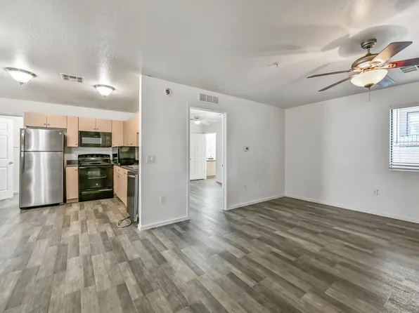 3065 N 67th Ave, Phoenix, AZ 85033