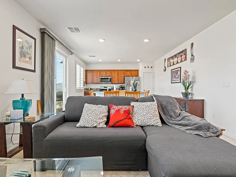 4928 Black Falcon Way — Photo 7