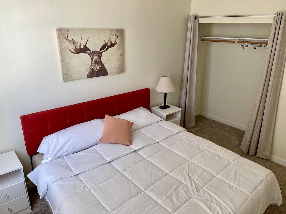 King bedroom