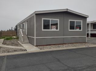 720 E Worth Avenue #221, Porterville, CA