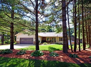 12603 Red Pine Ln, Perry, MI 48872