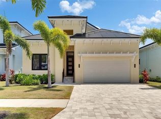 6532 Simone Shores Cir, Apollo Beach, FL 33572