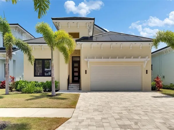 6532 Simone Shores Cir, Apollo Beach, FL 33572