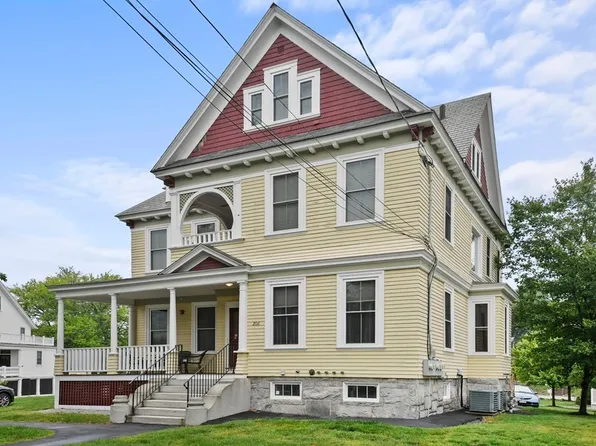 206 Rogers St #3, Lowell, MA 01852