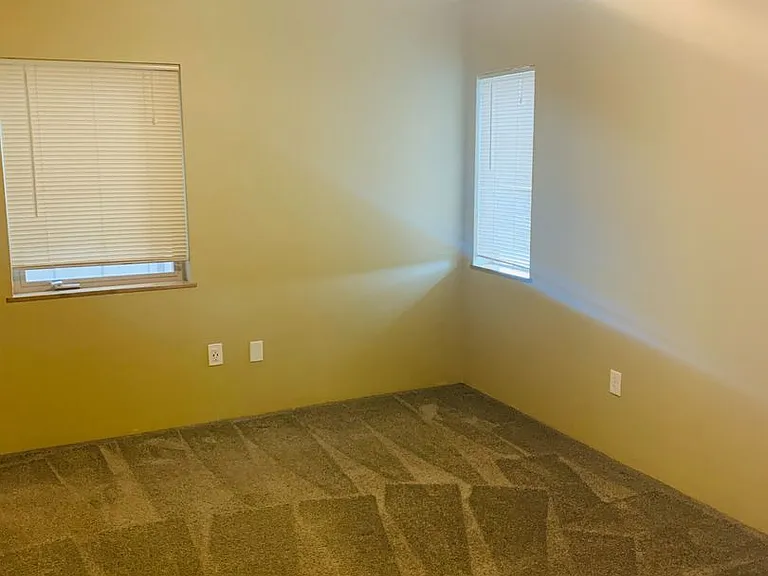 4404 Deveraux Pl — Photo 6