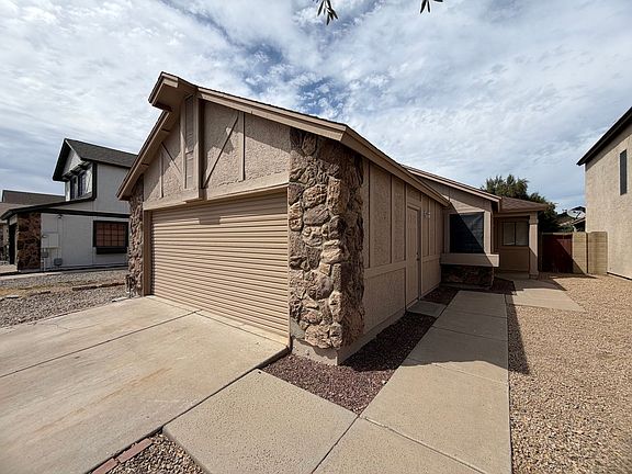 2nd image of 6328 W Mercer Ln