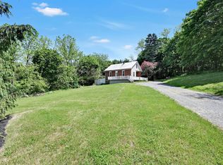 415 Snyder School Rd, Bernville, PA 19506
