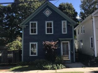 37 Oakland St, Newburyport, MA 01950