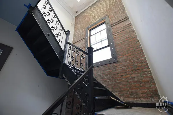 Rented by Blue Egg Realty Corp | media 36