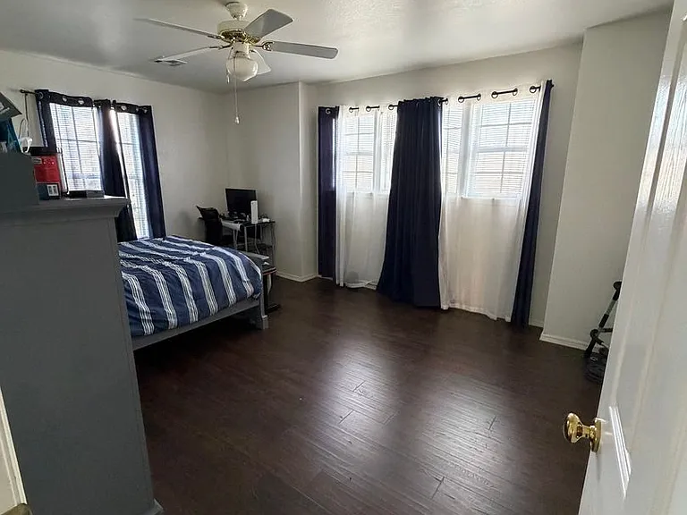 1508 N Yellowood Ave — Photo 14