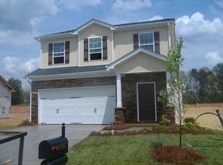5987 Odenton Ln, Pfafftown, NC 27040