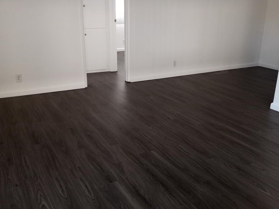2nd image of 3900 S Centinela Ave #7