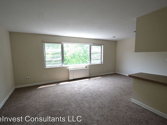 2nd image of 5458 Hamilton Ave APT 7